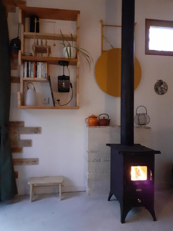 Le Gite De La Cabane De L'Oiseau Couze-et-Saint-Front Eksteriør billede