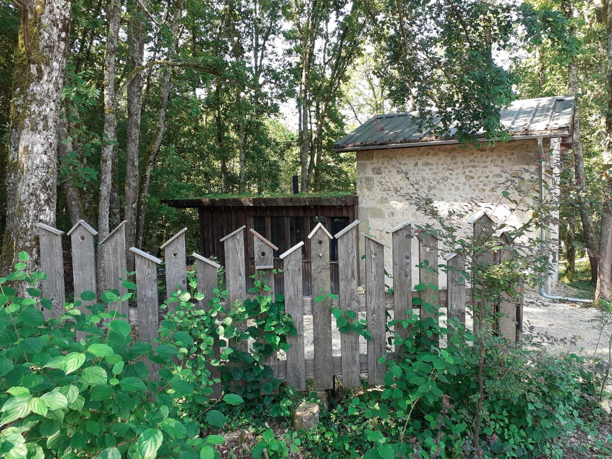 Le Gite De La Cabane De L'Oiseau Couze-et-Saint-Front Eksteriør billede